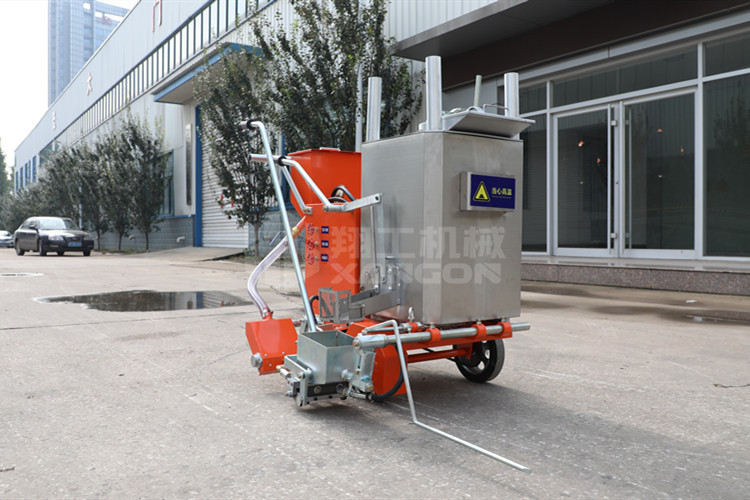 單鋼輪振動壓路機(jī)不振動怎么辦？應(yīng)究其原因?qū)ΠY下藥